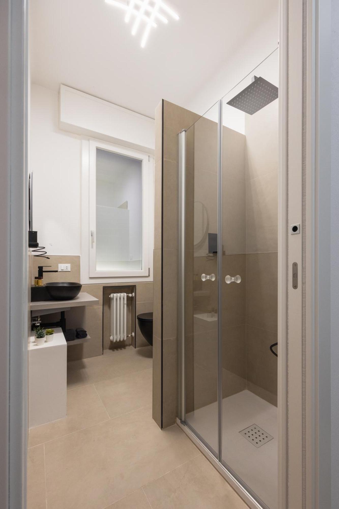 בולוניה Luxury Station Suite מראה חיצוני תמונה