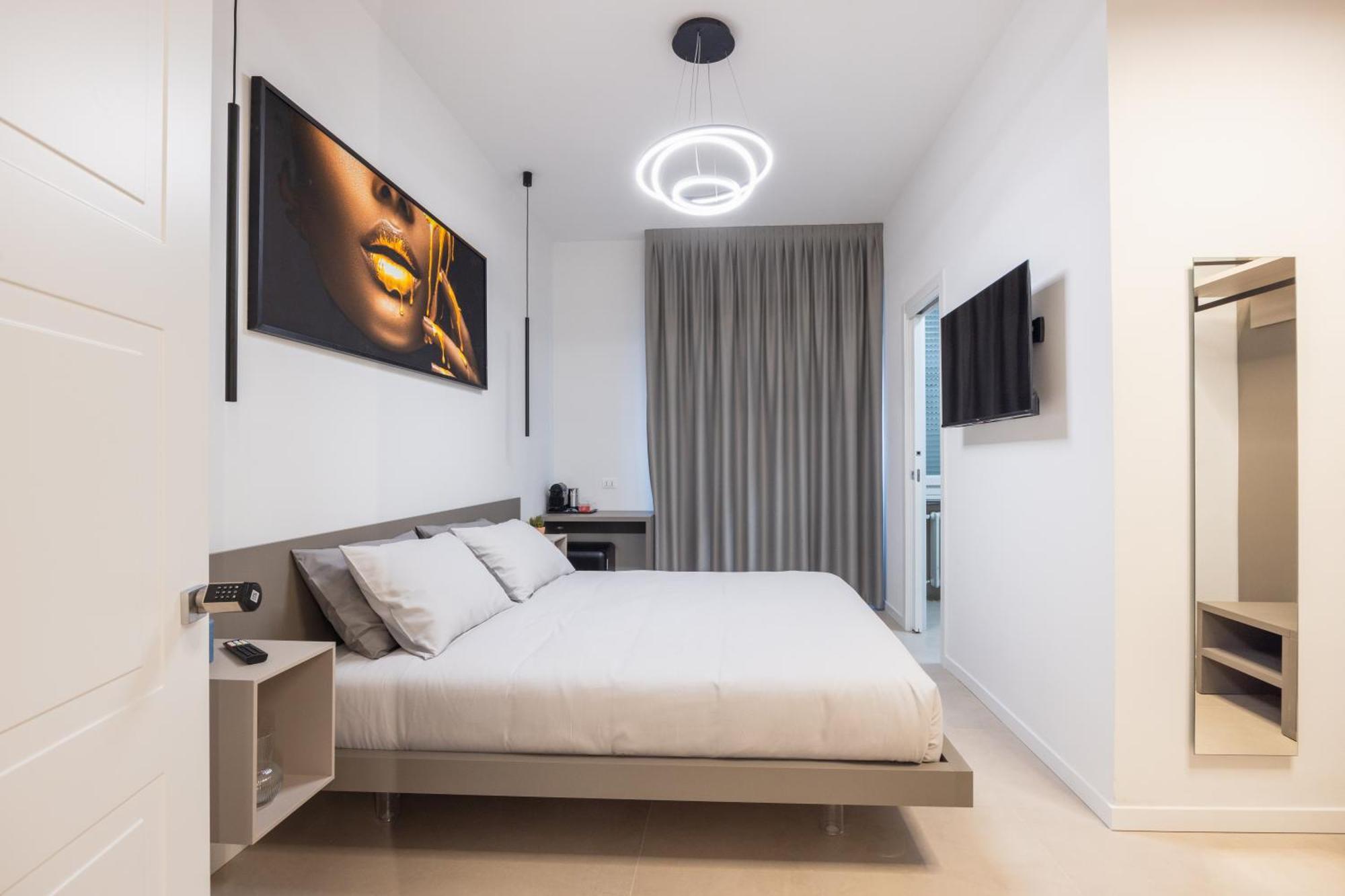 בולוניה Luxury Station Suite מראה חיצוני תמונה
