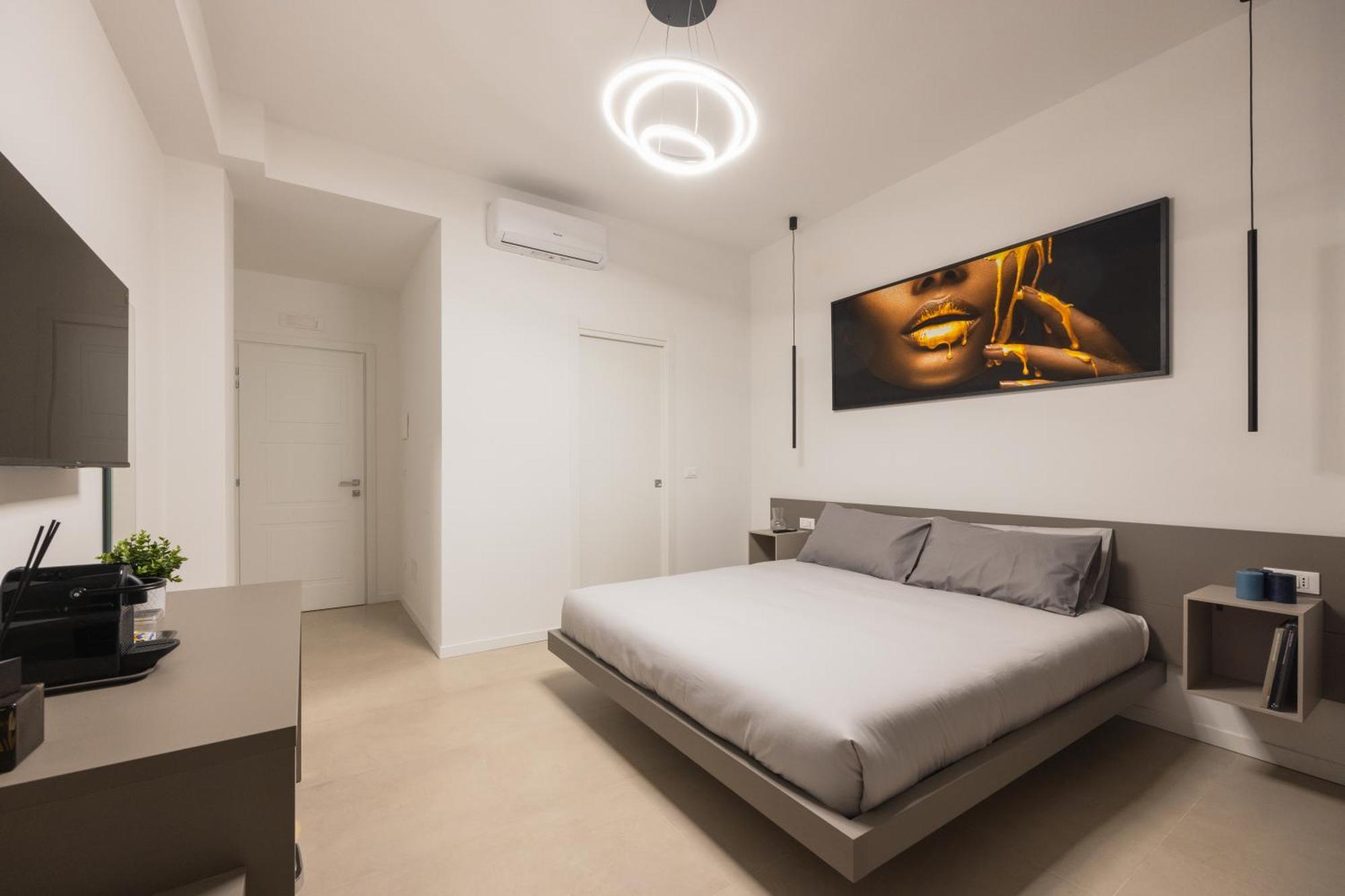 בולוניה Luxury Station Suite מראה חיצוני תמונה