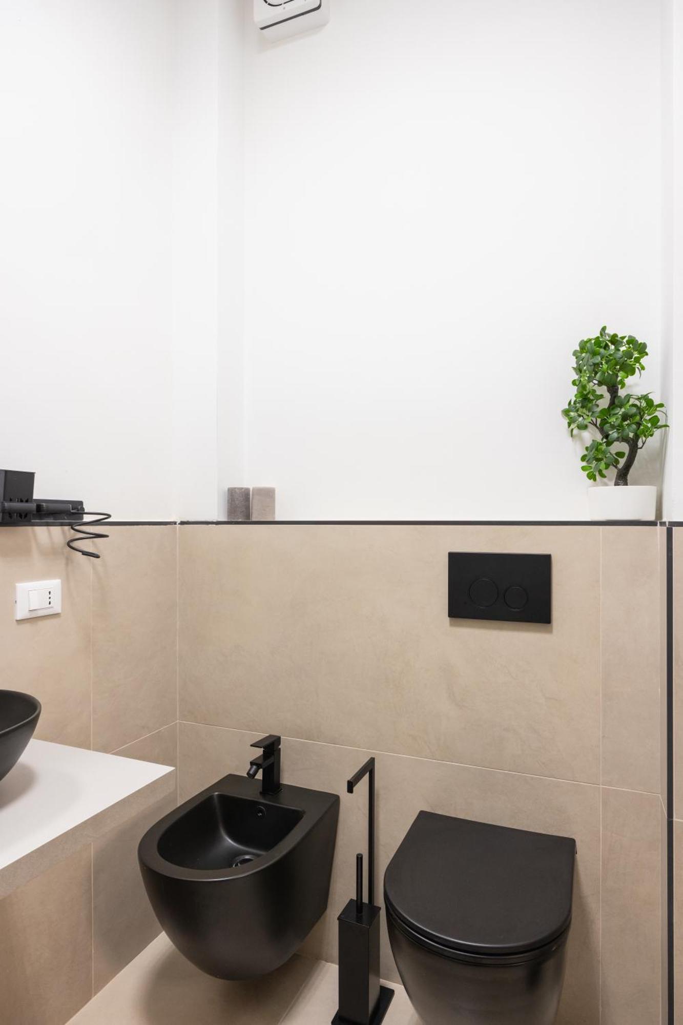 בולוניה Luxury Station Suite מראה חיצוני תמונה
