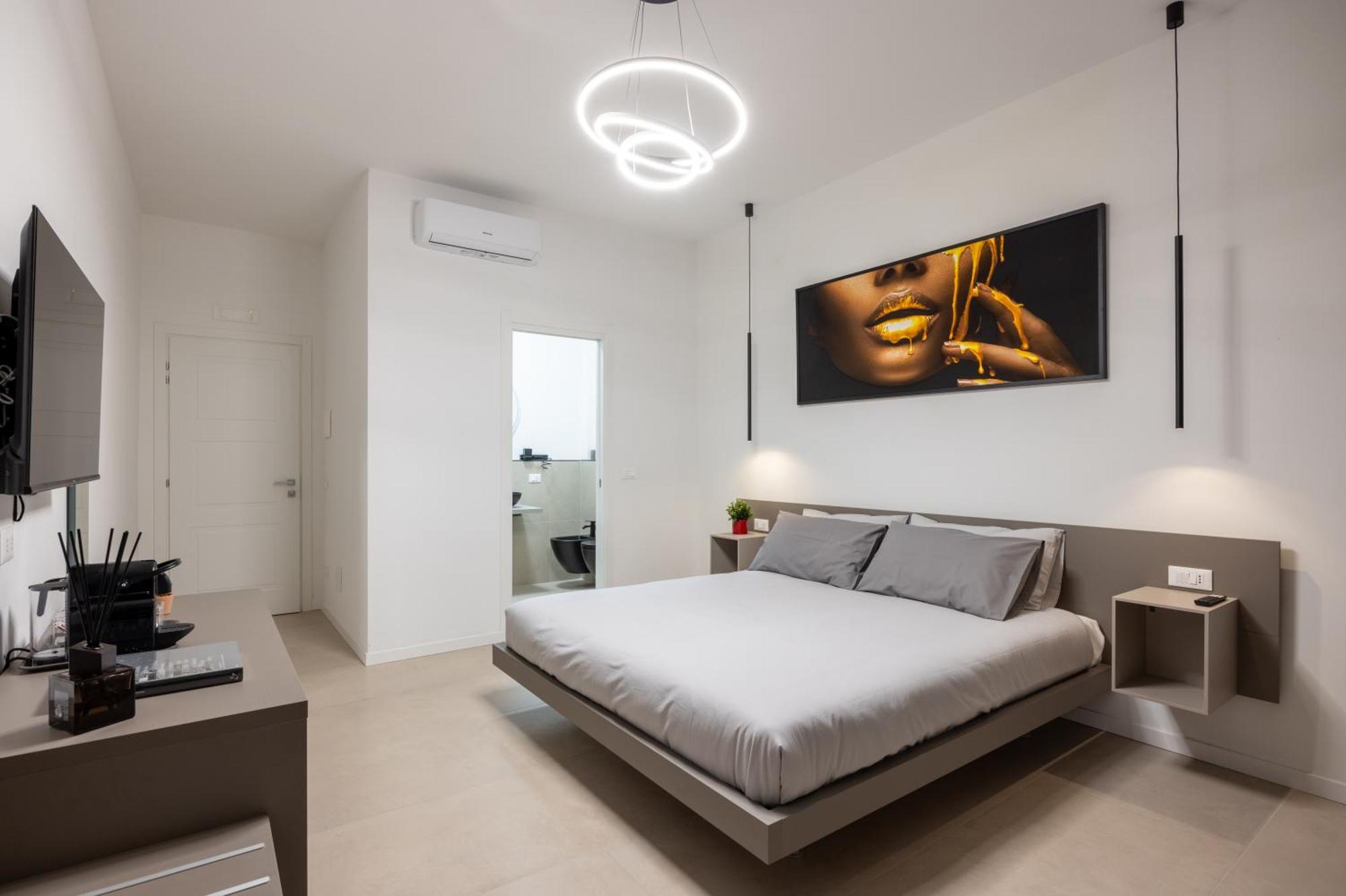 בולוניה Luxury Station Suite מראה חיצוני תמונה